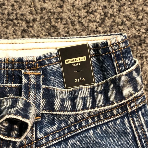 Abercrombie Denim Natural Rise Skirt Size 4 NWT - Picture 3 of 4